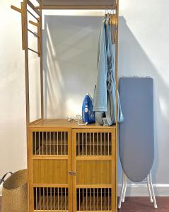 WalkToBeach-KingBr,Balcony,Kitchen,Grill,Pool,Cabana,FoodSt