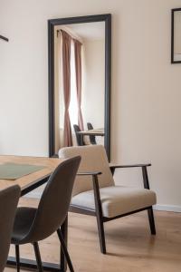 2 Bedrooms - Central Location - by Innorental