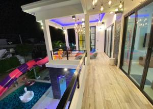 Indy Loft Bric Huahin Pool Villa