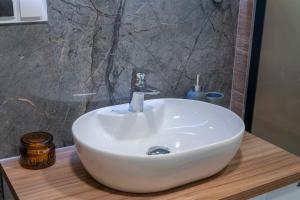 Luxury & Modern Apartment - Rowing Canal Plovdiv