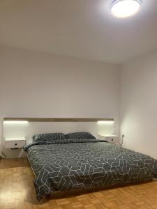 Apartment 2 bed rooms 4 persons in Munich Laim
