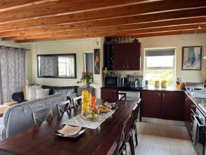 AquaView Beach House Kommetjie, with stunning sea views