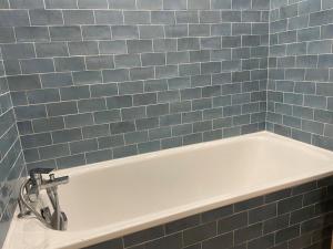 Vue mer incroyable, piscine, tennis et accès plage - 3 chambres