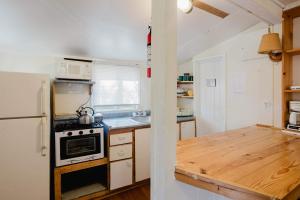 1-Bedroom Cottage #1 - White Pine