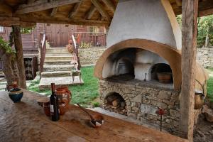 Радева къща Жеравна