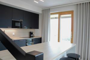 Central and Spacious Apartment for 6 with Sauna