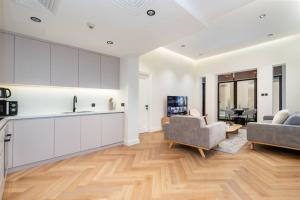 Newly Refurbished Luxury Garden Apartment with Burj Khalifa View and Direct Pool Access in Downtown Dubai