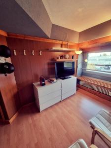 "FamilyNest" by Staymarilleva1400