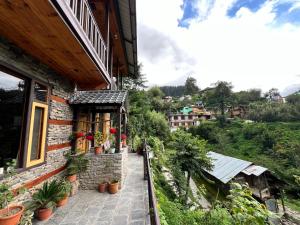 Rustic Roots Home Stay