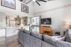 Kailua Bay Resort#2-306