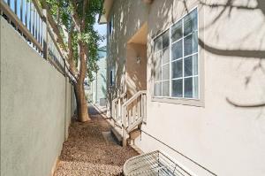 4BR Tempe Townhome