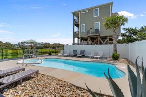 One Row from Beach with Pool Elevator Fire Pit