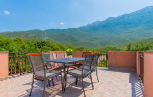 Villa Stipe - Makarska by Villas Guide