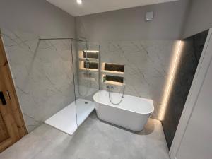 Parkview Premium Apartment