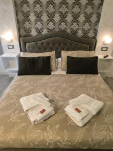 Castel S Angelo Suites - Direct bus to and from Fiumicino Apt