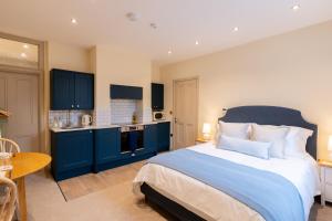 Delabere House - Luxury Cotswolds Holiday Apartments