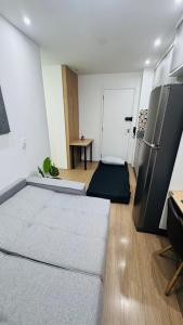 Mov 52A T1 Cativante apto em frente ao metrô Brás