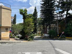 Cómodo, acogedor, bien ubicado Aparta - estudio Estadio- velódromo - laureles - La 70