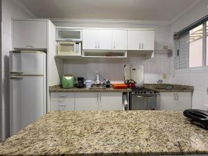 Residencial Clube do Mar Itapema Apto 202 B