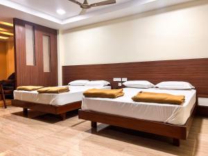 Shri Amman Residency