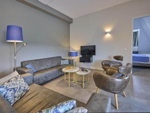 SeaLuxe Suite 27i