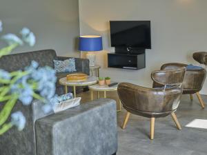 SeaLuxe Suite 27i