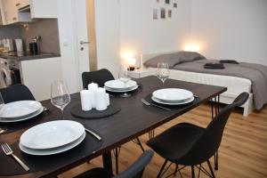 Studio apartment near center