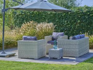 SeaLuxe Residence 27C