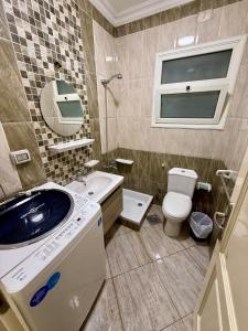 Luxury Studio Wi-Fi AC Smart TV