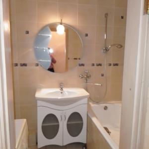 Большая квартира на метро Позняки