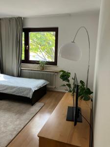 Einfaches Zimmer zum Wohlfühlen WG-Zimmer