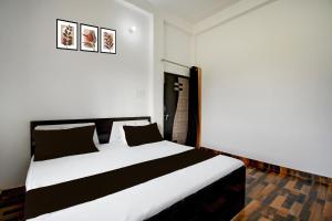 SPOT ON Hotel Gold Inn