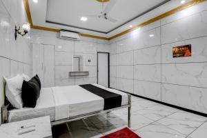 Hotel O Nilkanth Nivas