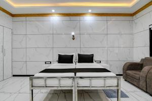 Hotel O Nilkanth Nivas