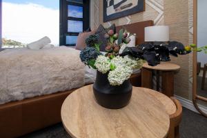 2319 Sixteen on Bree Luxury living elevated above it all