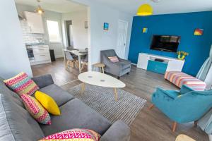 Sandbanks Braunton, Stylish Cottage near to Saunton Beach Sleeps 4