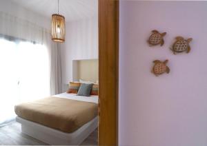 The Nine Graces-Beach Apartment Ilya 80 meters from the beach