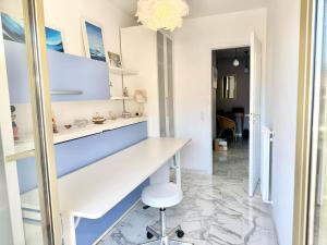 Beau 3 pieces, Vue Mer, 100m du Casino et des plages, double exposition avec terrasses