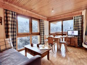 Courchevel 1850: Élégant 3 pièces, 4 pers, balcon & wifi au pied des pistes - FR-1-575-244