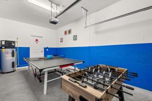 Luxury 5 Bed 5 Bath Resort Villa Pool Spa Game Room