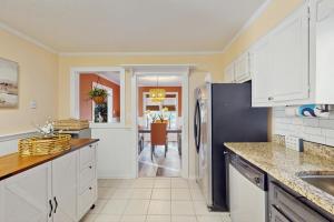 Lighthouse Retreat at the Beach