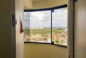 Vista incrível 2 suítes na melhor localização de Ponta Negra