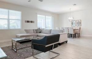 Luxury 8BR Villa with Private Pool in ChampionsGate