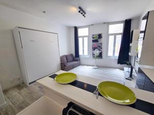 Home Sweet Studio Sisteron