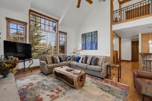 Westridge Chalet by Ski Country Resorts