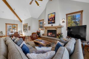 Westridge Chalet by Ski Country Resorts