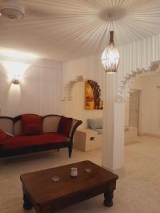 Elegant Double Big Room at Villa Belen 1