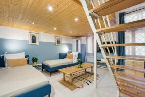 Super Central - Quiet and Cozy