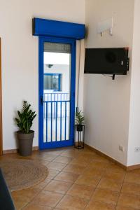 Casa Azul - Social Apartment - parcheggio, clima, 200mt dal mare