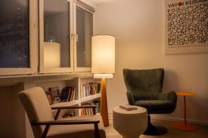 Studio Apartment with a City View | Metro Świętokrzyska